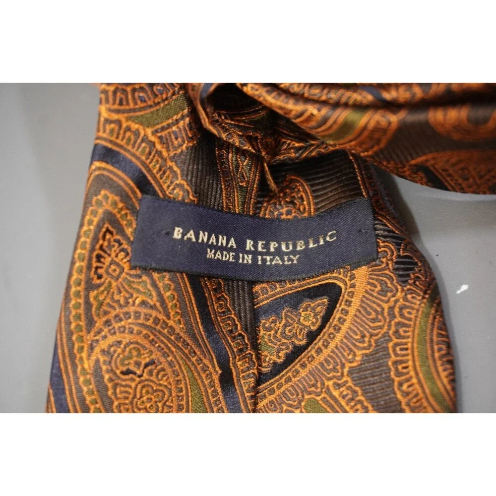 Banana Republic Men Tie 100% Silk Paisley Rust Orange Brown Copper Made in Italy